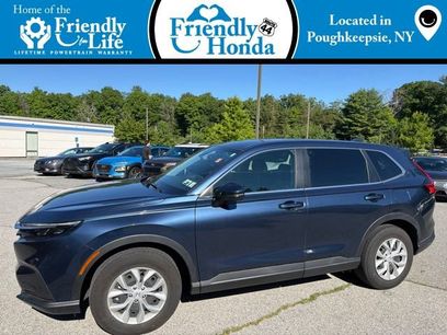 Used 2025 Honda CR-V LX