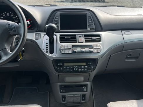 Used 2010 Honda Odyssey EX-L image 25