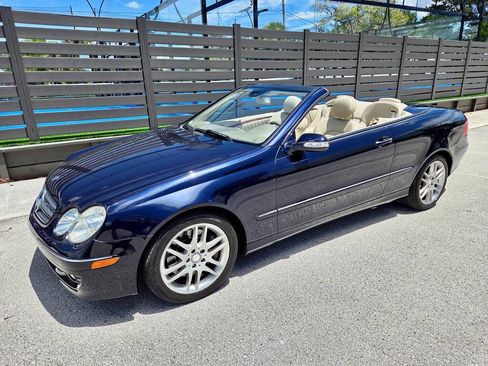 Used 2008 Mercedes-Benz CLK 350 Cabriolet image 9