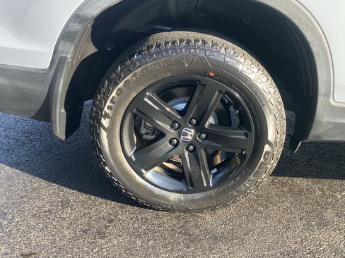 Certified 2023 Honda Ridgeline Black Edition image 12