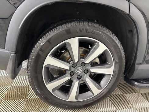 Used 2023 Honda Pilot Elite image 30