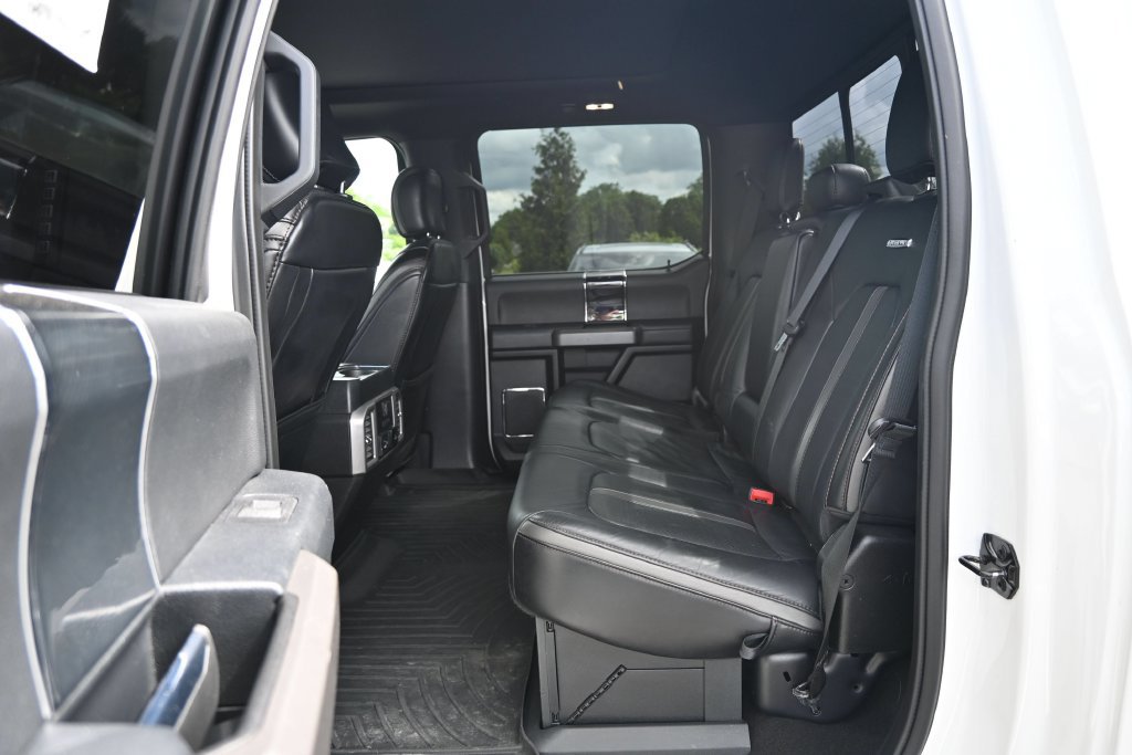 Used 2020 Ford F450 Platinum w/ FX4 Off-Road Package AWD/4WD image 16