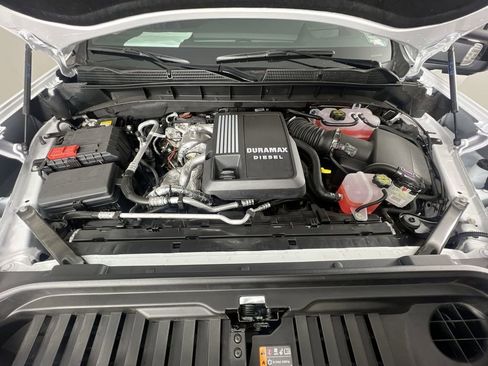Used 2024 GMC Sierra 1500 AT4 w/ Technology Package AWD/4WD image 30