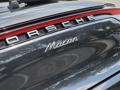 Used 2019 Porsche Macan image 37