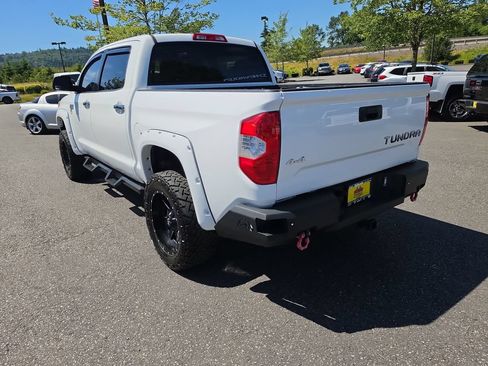 Used 2017 Toyota Tundra Platinum AWD/4WD image 4