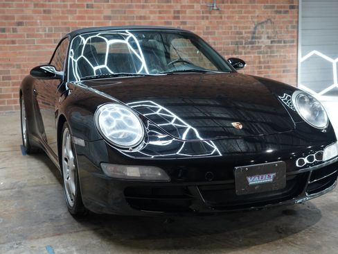 Used 2006 Porsche 911 Carrera 4S image 6