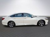 Used 2018 Honda Accord EX image 4