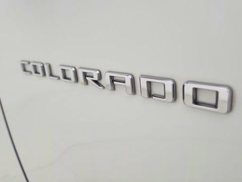 Used 2023 Chevrolet Colorado W/T w/ Advanced Trailering Package AWD/4WD image 17