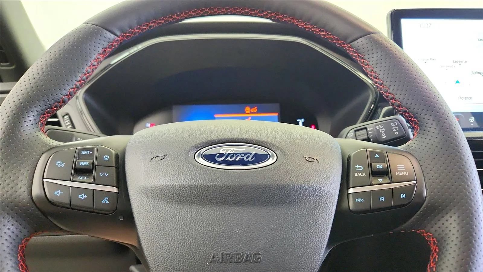 Used 2024 Ford Escape ST-Line w/ Tech Pack #1 AWD/4WD image 19