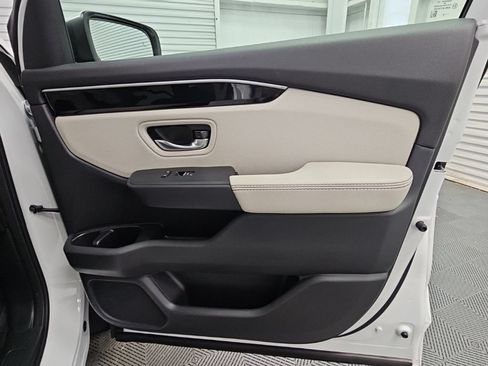 Used 2026 Honda Pilot EX-L image 41