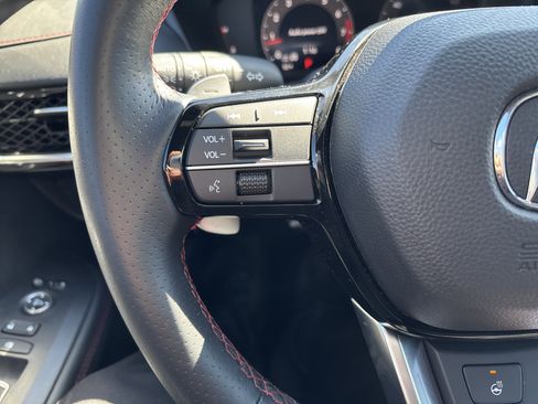 Used 2025 Acura ADX A-Spec image 19