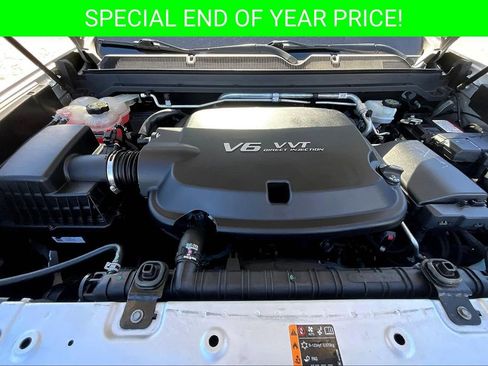 Used 2019 Chevrolet Colorado W/T w/ Custom Special Edition image 28