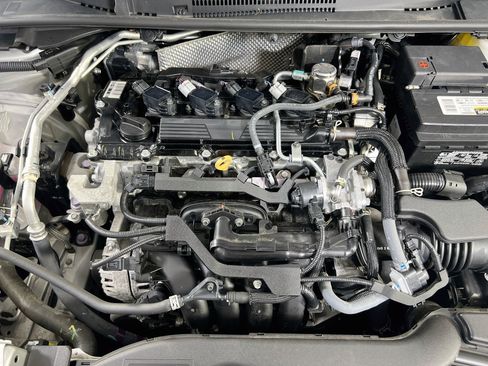 Used 2023 Toyota Corolla LE w/ LE Convenience Package FWD image 27