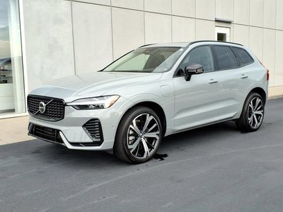 Used 2025 Volvo XC60 T8 Ultra w/ Protection Package Premier