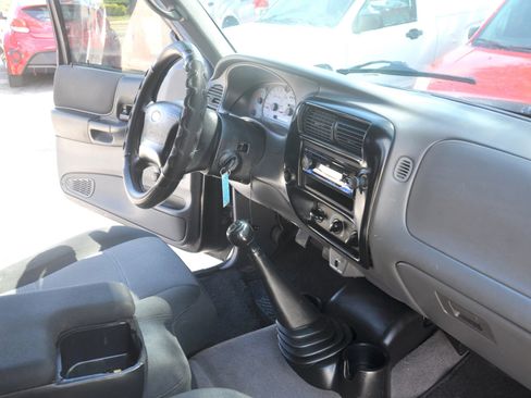 Used 2003 Ford Ranger XLT image 23