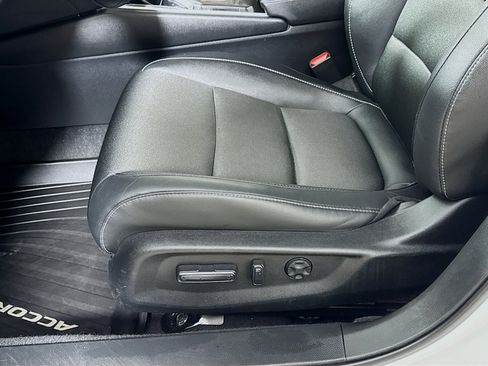 Used 2022 Honda Accord Sport image 19