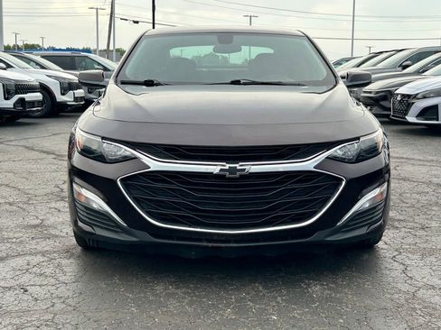 Used 2020 Chevrolet Malibu RS FWD image 2