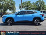 Used 2024 Chevrolet Trax RS w/ Sunroof Package image 2