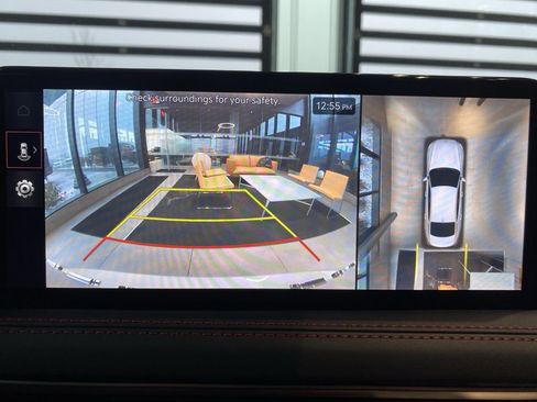 Certified 2025 Genesis G70 3.3T Advanced w/ Sport Prestige Package image 19