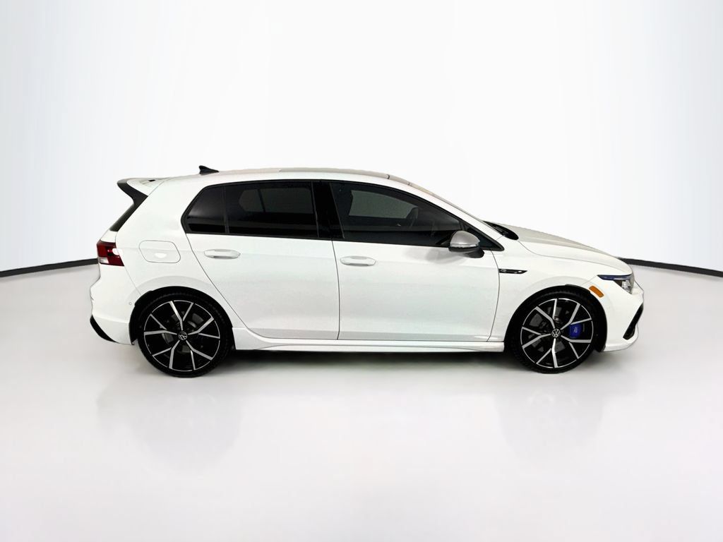 Used 2024 Volkswagen Golf R AWD/4WD image 4