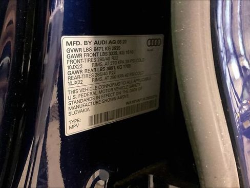 Used 2020 Audi Q8 Premium Plus w/ Premium Plus Package AWD/4WD image 35