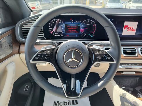 New 2026 Mercedes-Benz GLE 450 4MATIC Coupe image 7