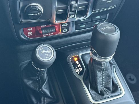 New 2026 Jeep Gladiator Rubicon AWD/4WD image 18