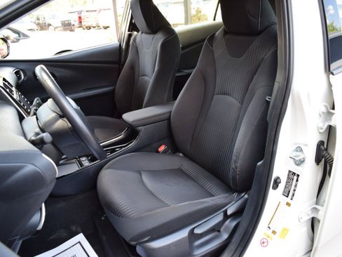 Used 2020 Toyota Prius Prime LE FWD image 27