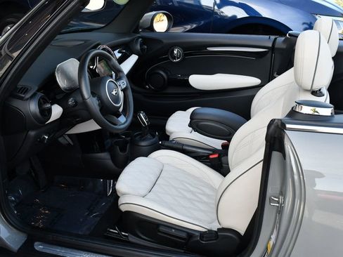 Used 2023 MINI Cooper S w/ Signature Upholstery Package FWD image 55