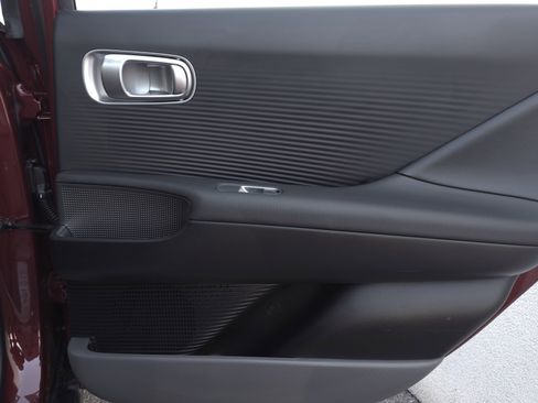 Used 2025 Hyundai Ioniq 6 Limited image 46