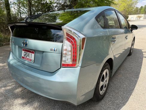 Used 2012 Toyota Prius Two FWD image 5