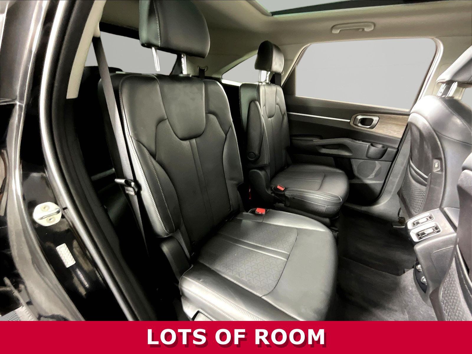 Used 2021 Kia Sorento EX w/ Panoramic Sunroof Package FWD image 24
