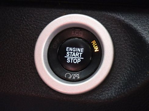 Used 2016 RAM 1500 Sport AWD/4WD image 28