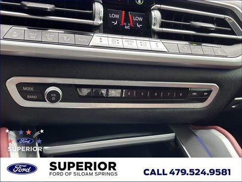 Used 2022 BMW X6 xDrive40i w/ M Sport Package AWD/4WD image 40