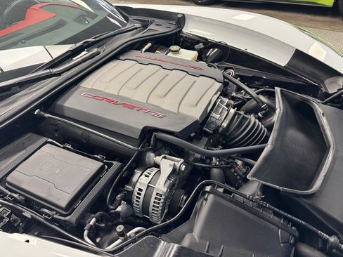 Used 2019 Chevrolet Corvette Stingray Coupe w/ 2LT Preferred Equipment Group RWD image 20