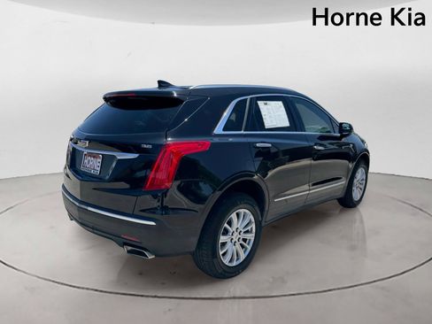 Used 2019 Cadillac XT5 FWD image 4