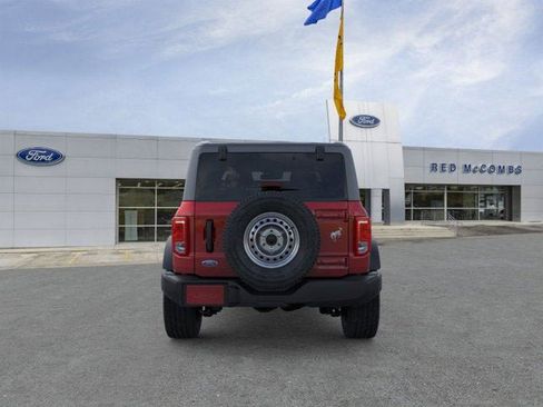 New 2025 Ford Bronco 2-Door image 5