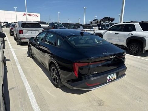 Used 2025 Kia K4 FWD image 6