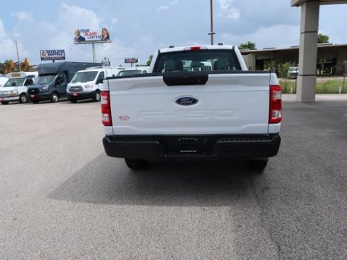 Used 2022 Ford F150 XL RWD image 5