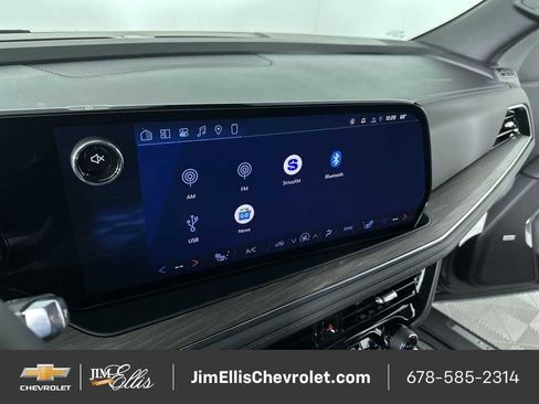 New 2026 Chevrolet Suburban LT w/ Comfort Package image 25