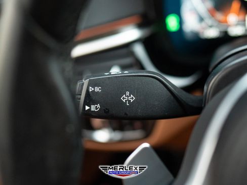 Used 2022 BMW 540i w/ M Sport Package image 29