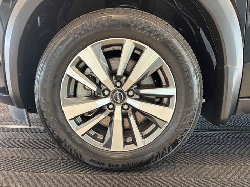 Certified 2024 Nissan Pathfinder SL AWD/4WD image 12
