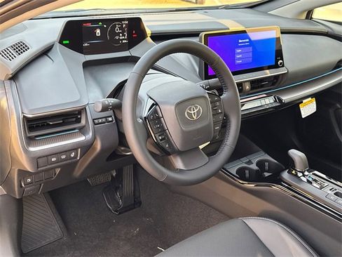 New 2026 Toyota Prius XLE image 15