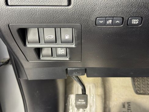 Used 2014 Lexus RX 350 Premium image 18
