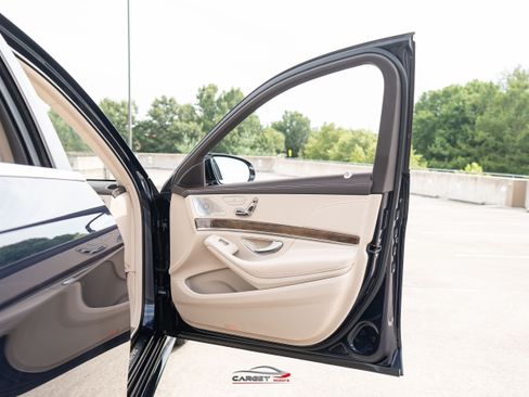 Used 2017 Mercedes-Benz S 550 4MATIC Sedan image 45
