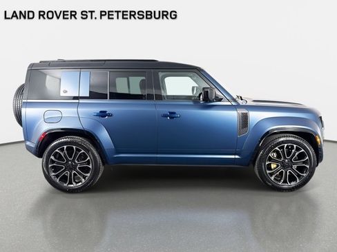 New 2026 Land Rover Defender 110 OCTA image 4