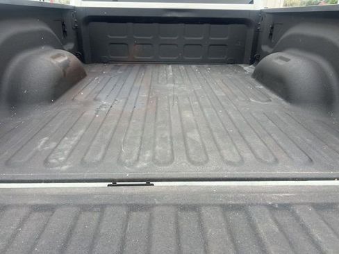 Used 2024 RAM 2500 Big Horn w/ Bed Utility Group image 21