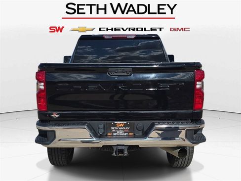 Used 2024 Chevrolet Silverado 2500 LT image 7