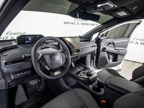 Used 2026 Toyota bZ AWD/4WD image 20