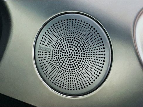 Used 2023 Genesis G70 2.0T w/ Sport Prestige Package image 40